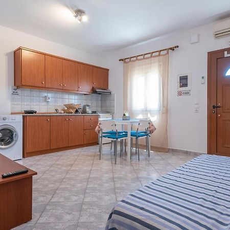 A & K Vacation House Varos Екстер'єр фото