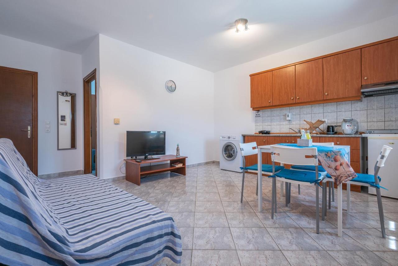 A & K Vacation House Varos Екстер'єр фото
