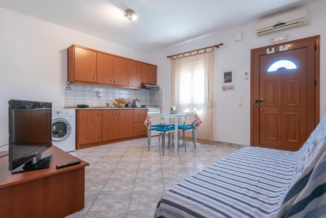 A & K Vacation House Varos Екстер'єр фото